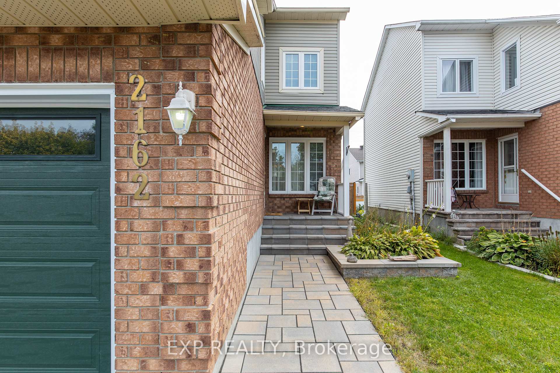 Photo 2 of 2162 Gardenway Drive, Ottawa, Fallingbrook/Gardenway South — HOMEH