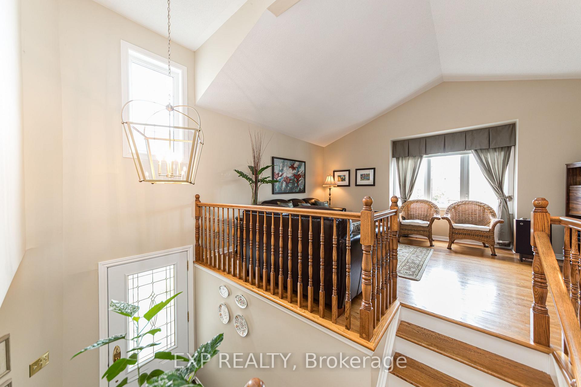Photo 17 of 2162 Gardenway Drive, Ottawa, Fallingbrook/Gardenway South — HOMEH