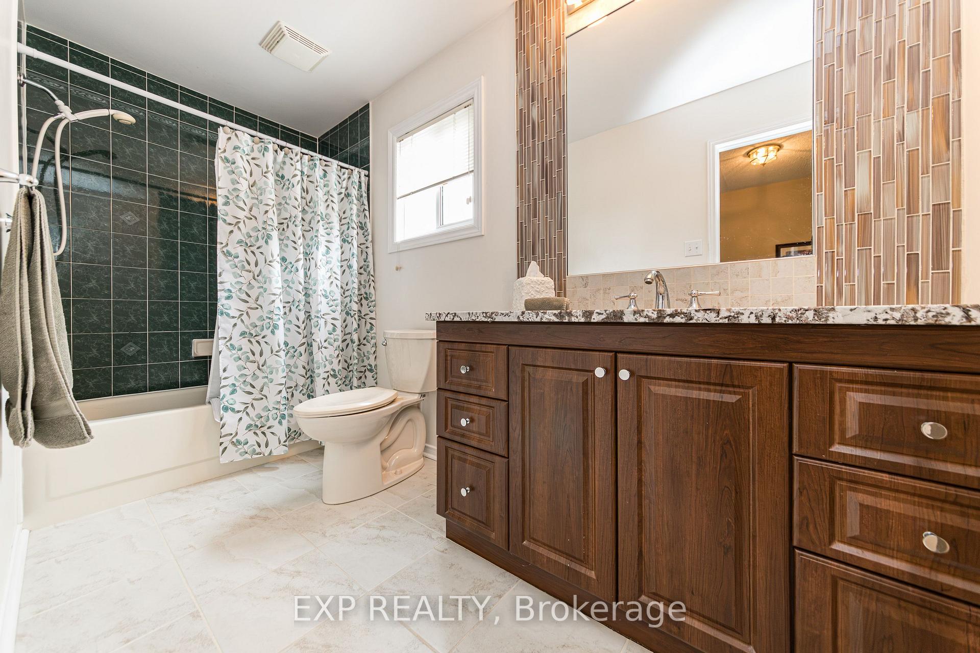 Photo 24 of 2162 Gardenway Drive, Ottawa, Fallingbrook/Gardenway South — HOMEH