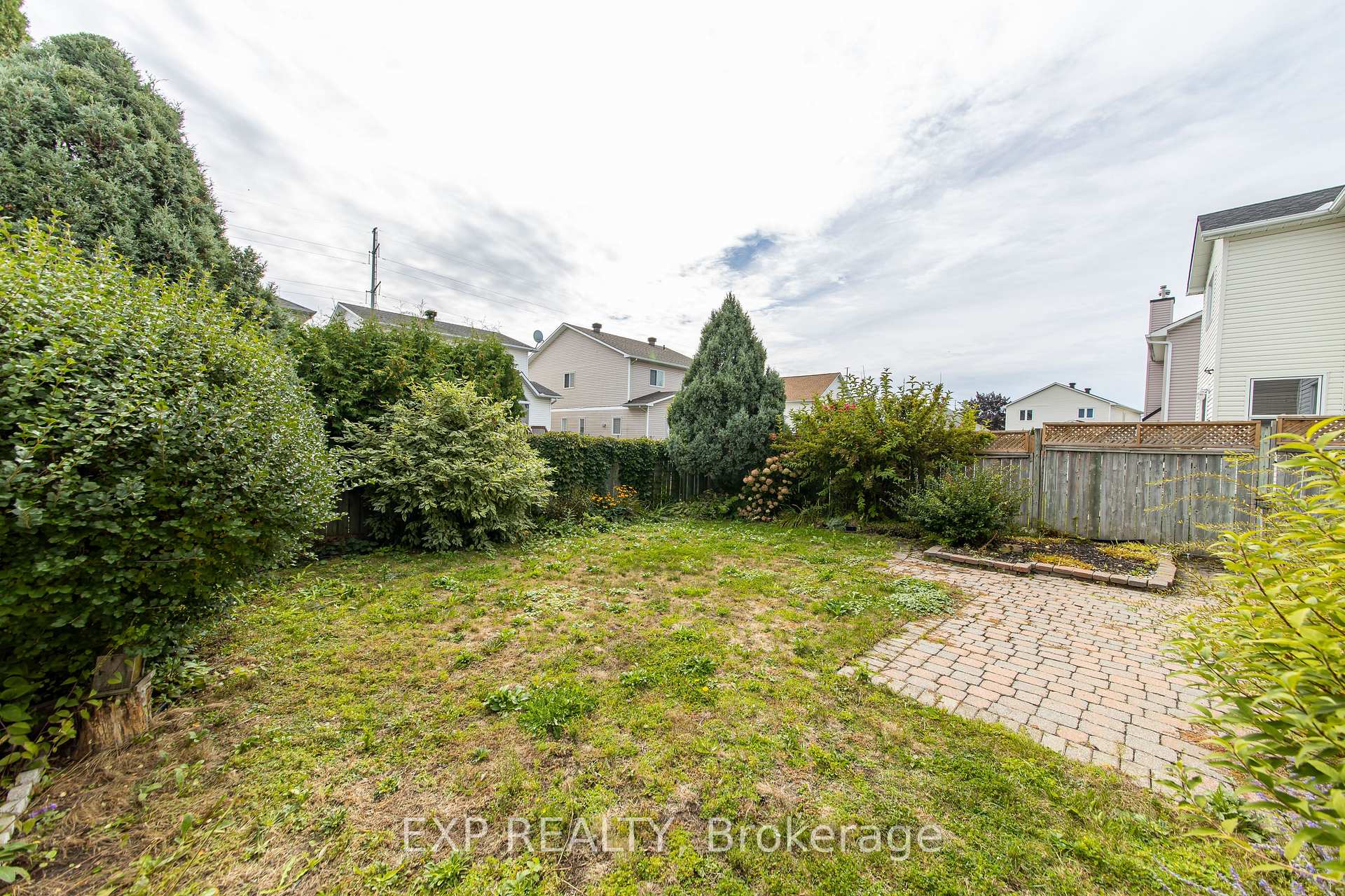Photo 37 of 2162 Gardenway Drive, Ottawa, Fallingbrook/Gardenway South — HOMEH