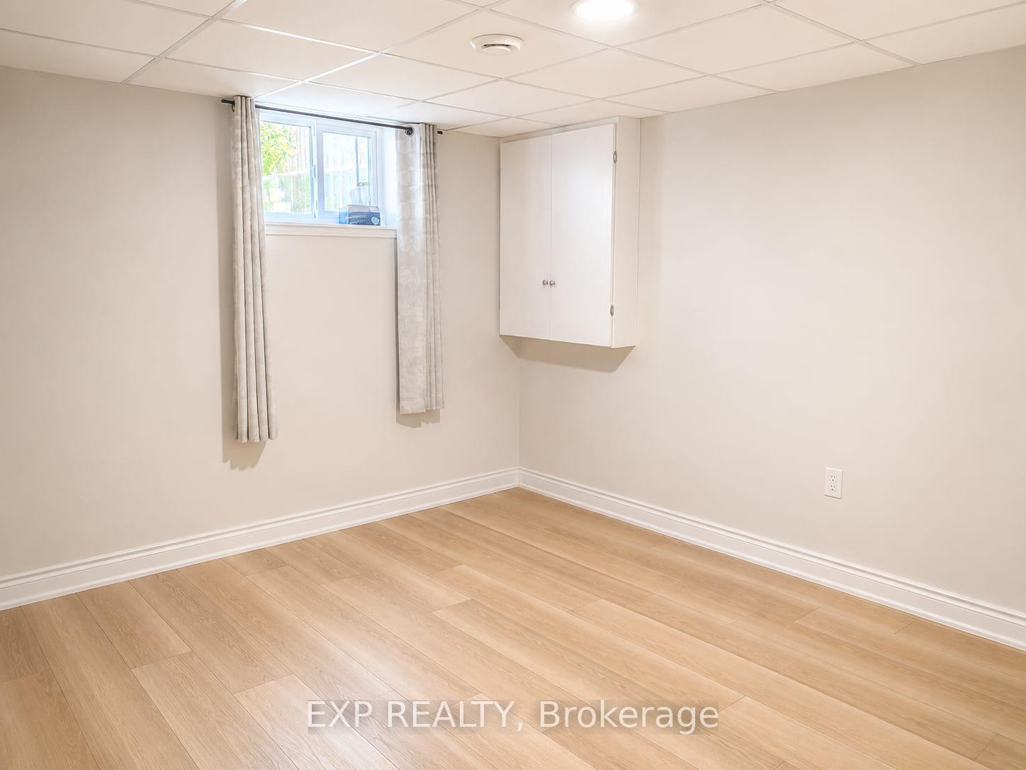 Photo 4 of Unit Basement, 36 Castor Crescent, Scarborough, Woburn — HOMEH