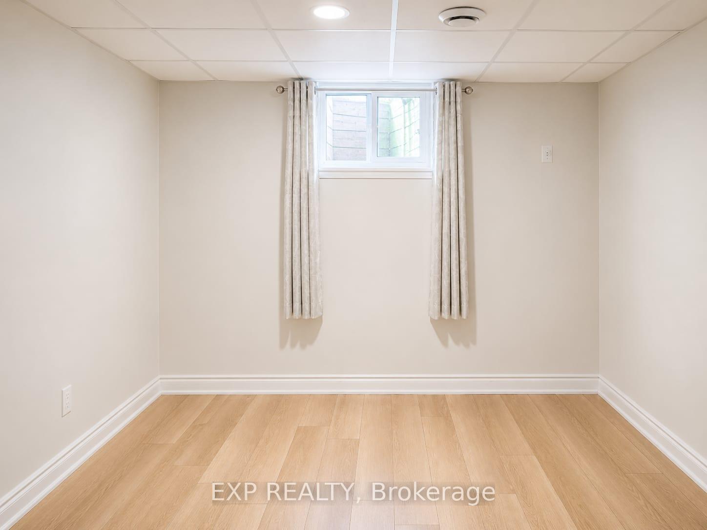 Photo 5 of Unit Basement, 36 Castor Crescent, Scarborough, Woburn — HOMEH