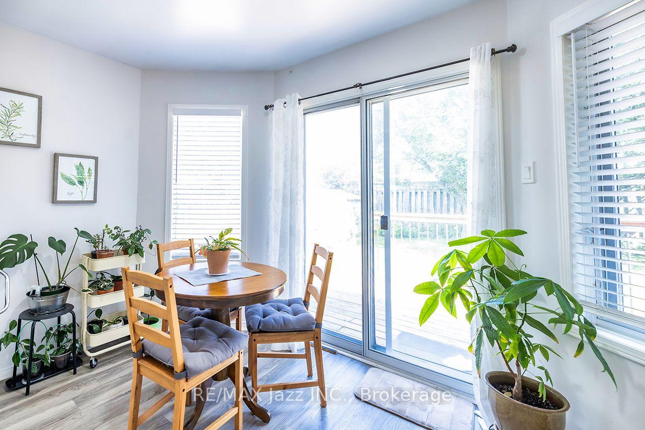 Photo 18 of 23 Meredith Court, Clarington, Courtice — HOMEH