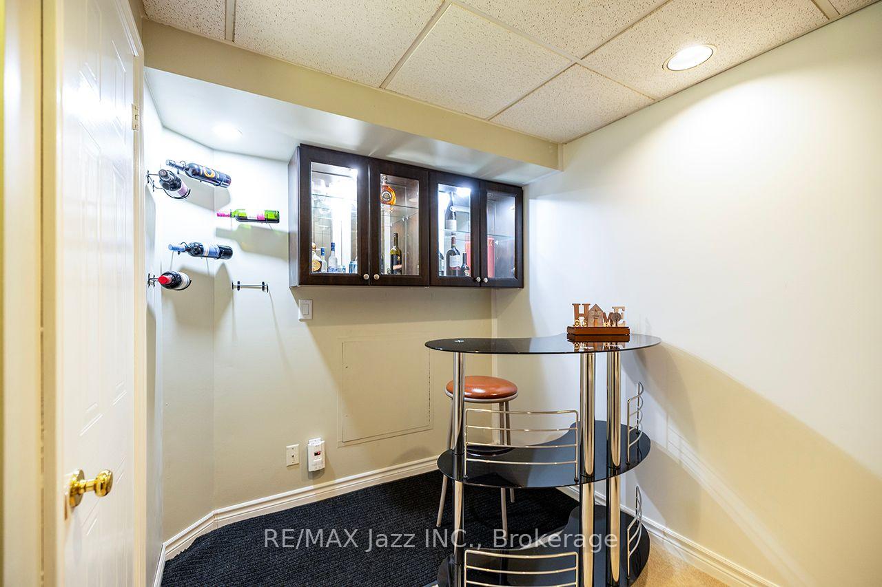 Photo 32 of 23 Meredith Court, Clarington, Courtice — HOMEH