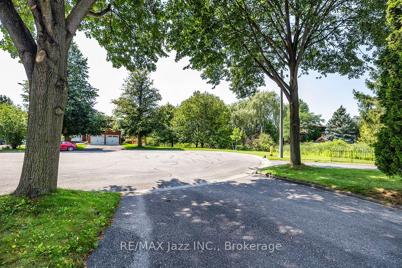 Photo 43 of 23 Meredith Court, Clarington, Courtice — HOMEH