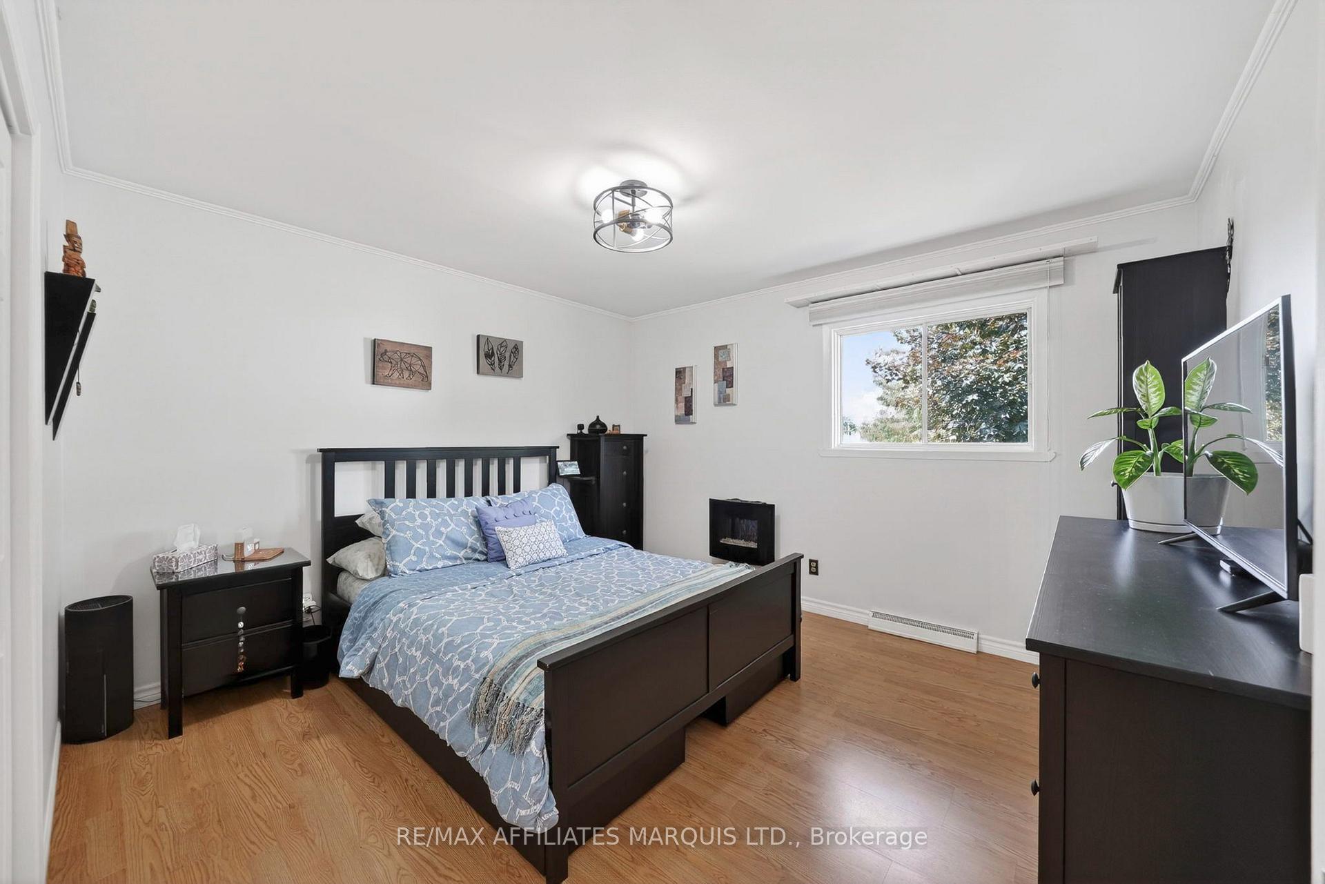 Photo 8 of 2706 Ross Avenue, Cornwall, Cornwall — HOMEH