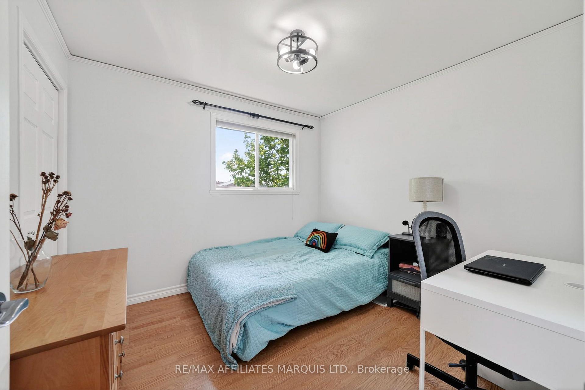 Photo 9 of 2706 Ross Avenue, Cornwall, Cornwall — HOMEH