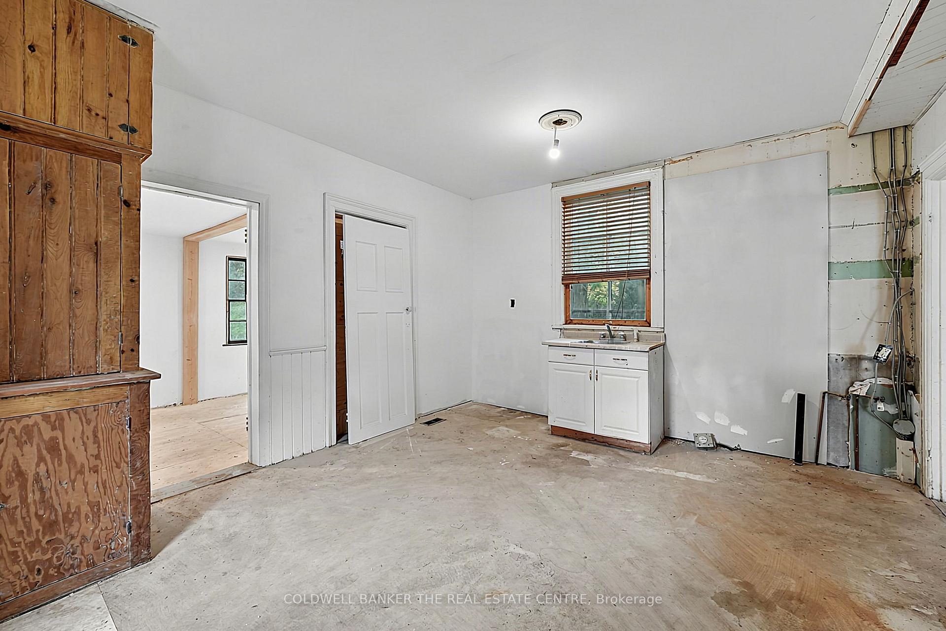 Photo 17 of 592 Gorham Street, Newmarket, Gorham-College Manor — HOMEH