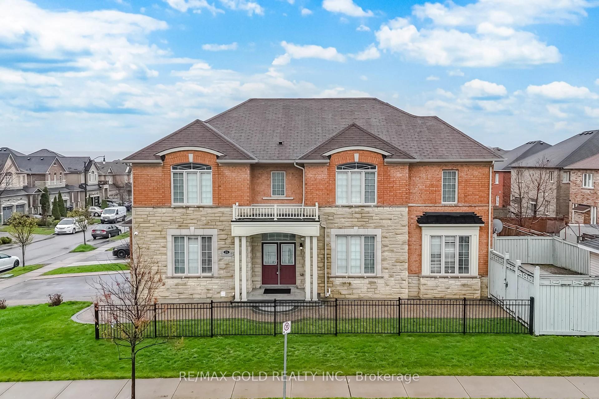 Photo 2 of 26 Drummondville Drive, Brampton, Bram East — HOMEH