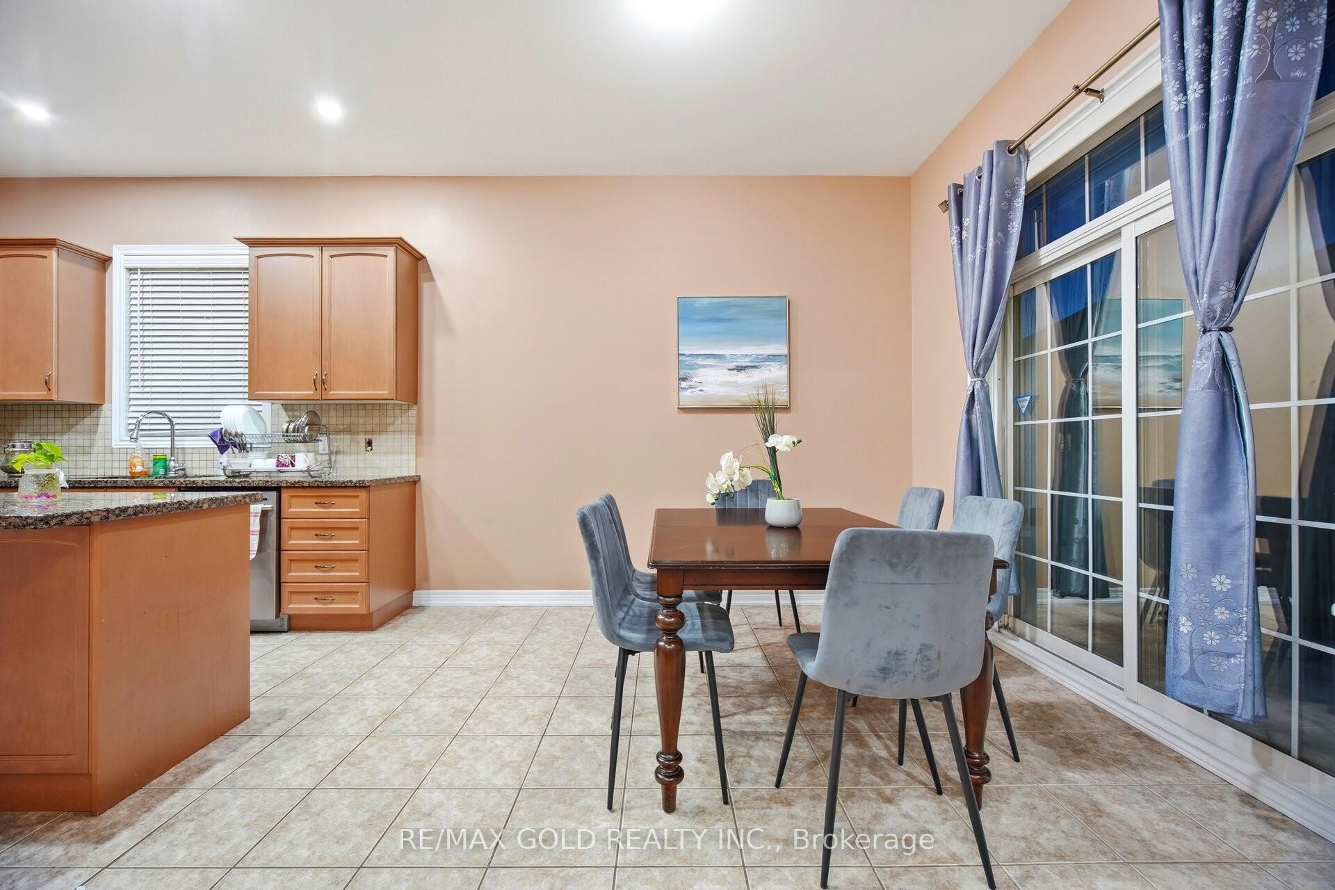 Photo 9 of 26 Drummondville Drive, Brampton, Bram East — HOMEH