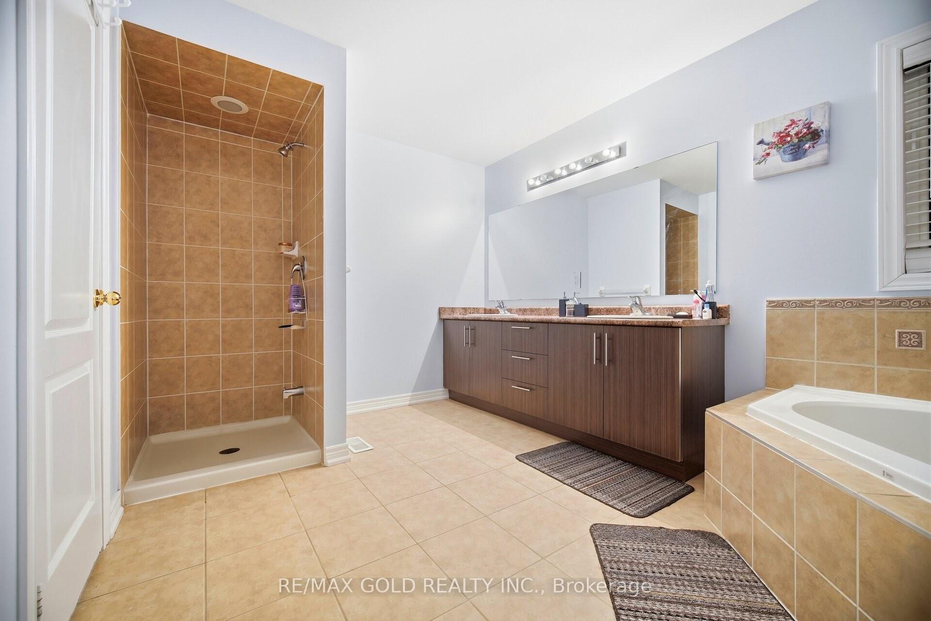 Photo 16 of 26 Drummondville Drive, Brampton, Bram East — HOMEH