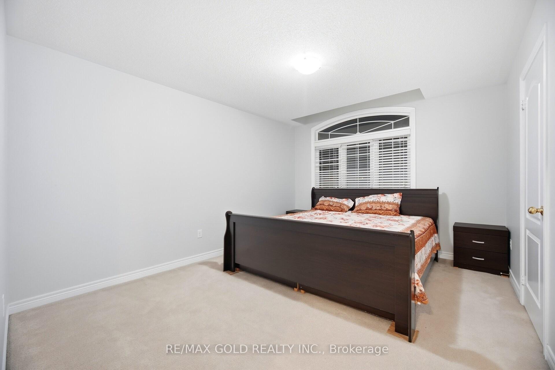 Photo 19 of 26 Drummondville Drive, Brampton, Bram East — HOMEH