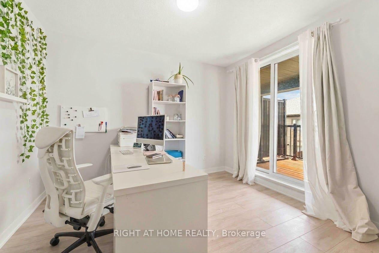 Photo 47 of 206 Parnian Private, Ottawa, Barrhaven - Half Moon Bay — HOMEH
