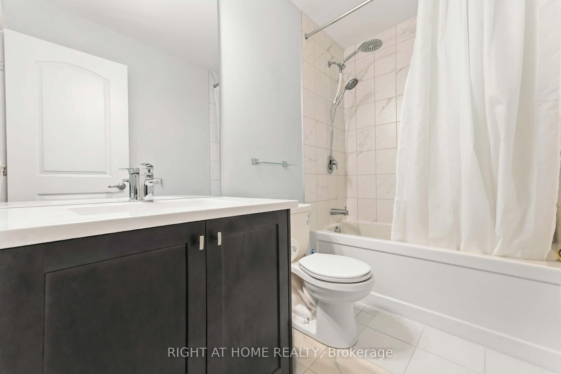 Photo 48 of 206 Parnian Private, Ottawa, Barrhaven - Half Moon Bay — HOMEH