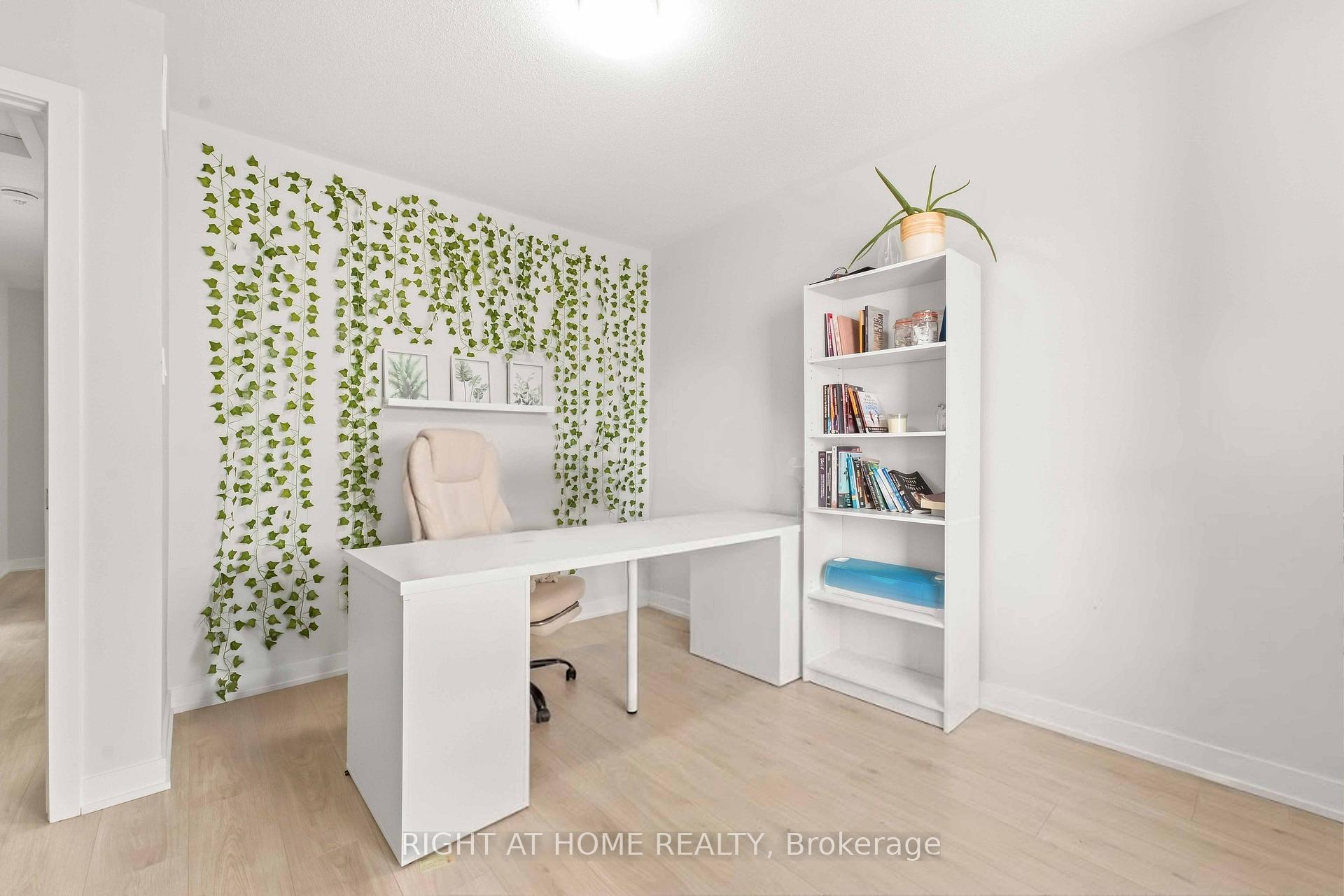 Photo 49 of 206 Parnian Private, Ottawa, Barrhaven - Half Moon Bay — HOMEH
