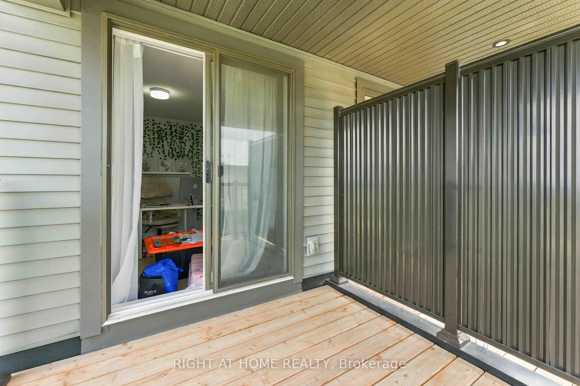 Photo 53 of 206 Parnian Private, Ottawa, Barrhaven - Half Moon Bay — HOMEH