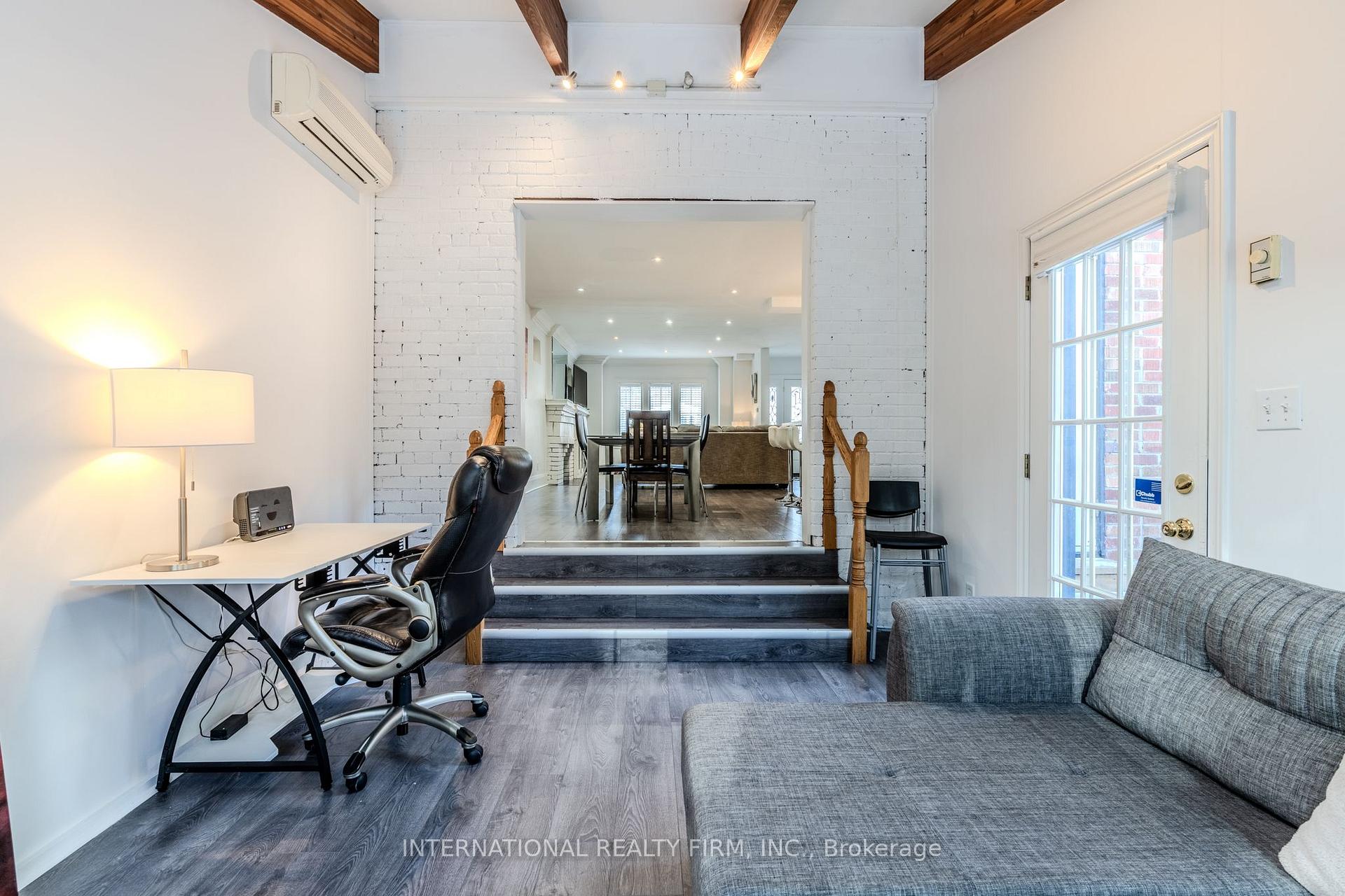 Photo 12 of 47 Maxwell Avenue, Toronto, Yonge-Eglinton — HOMEH