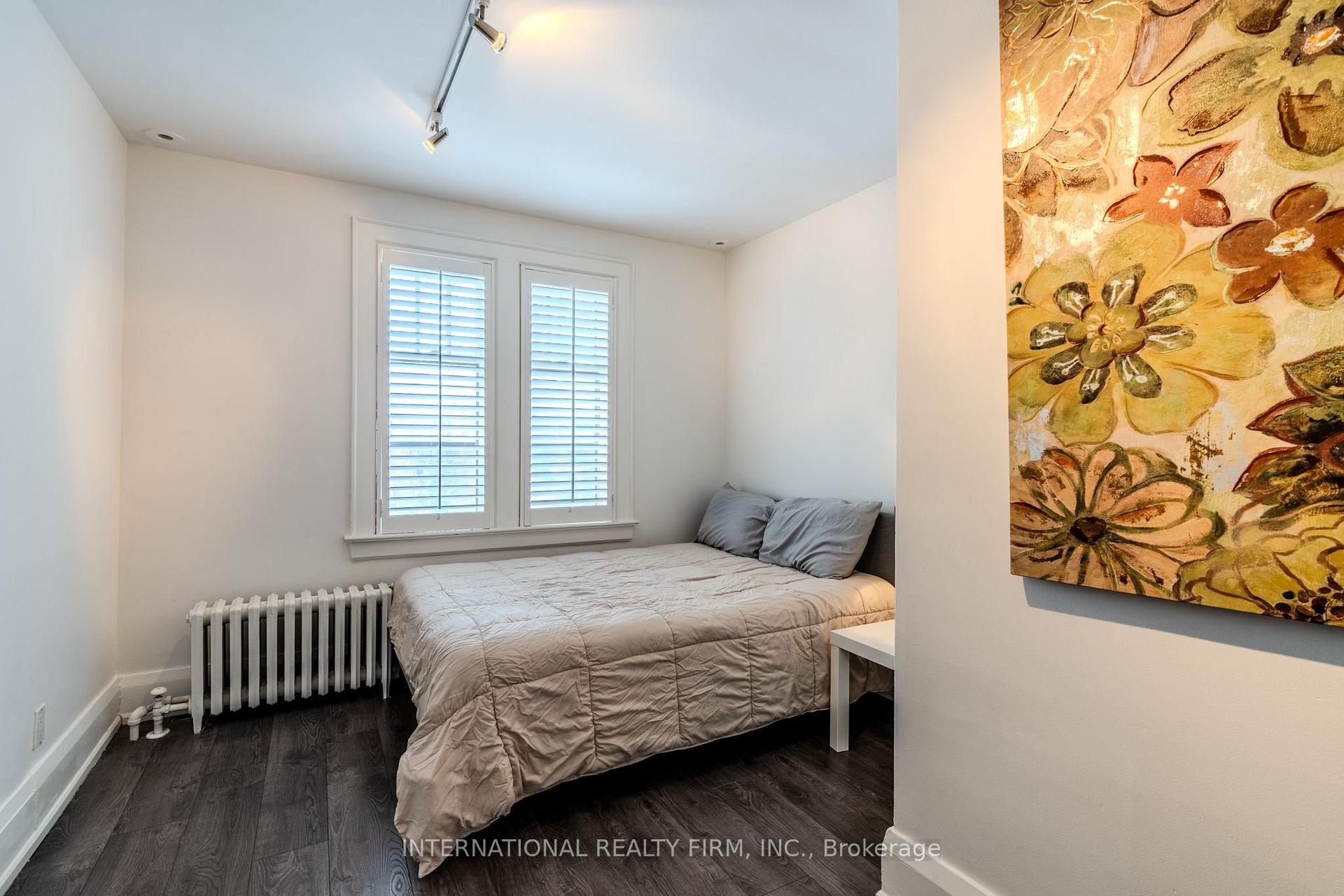 Photo 13 of 47 Maxwell Avenue, Toronto, Yonge-Eglinton — HOMEH