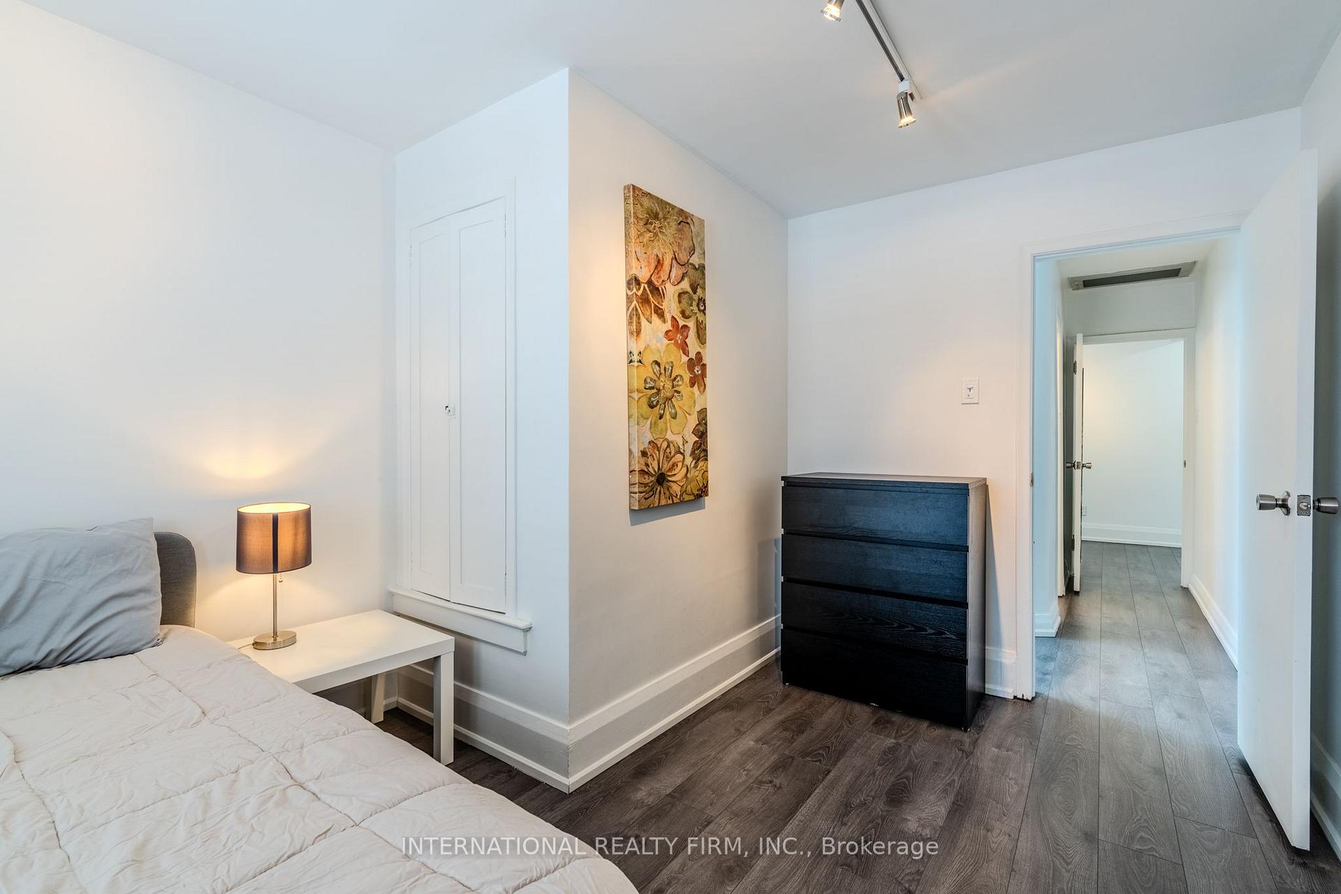 Photo 14 of 47 Maxwell Avenue, Toronto, Yonge-Eglinton — HOMEH