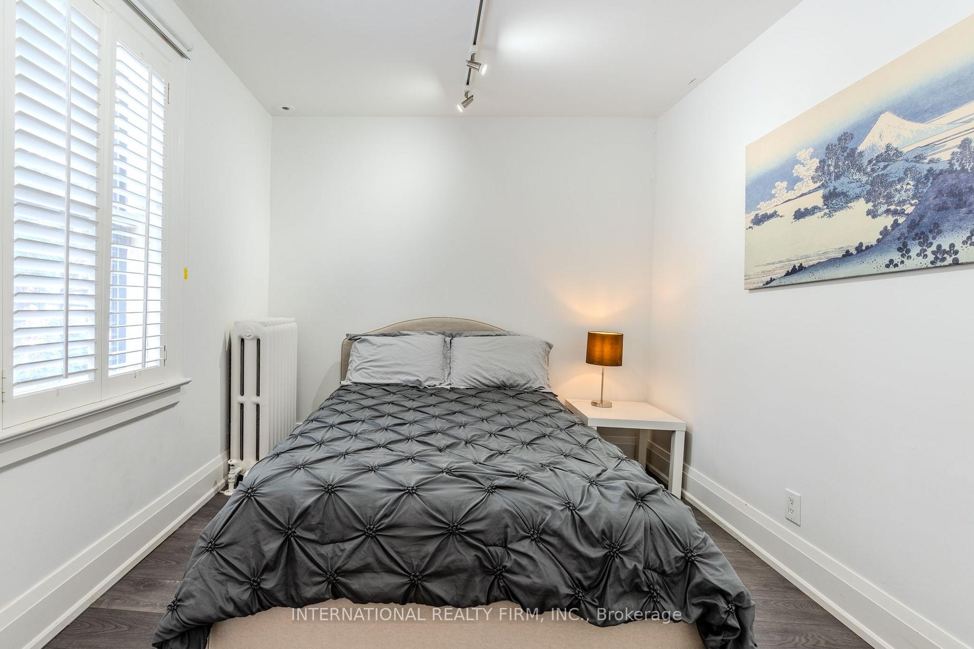 Photo 20 of 47 Maxwell Avenue, Toronto, Yonge-Eglinton — HOMEH