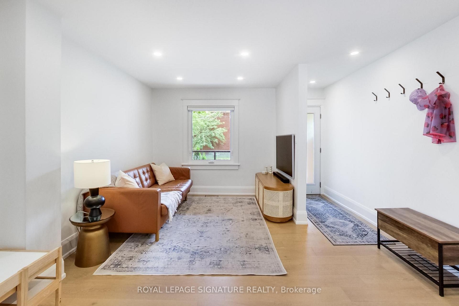Photo 8 of 148 Mortimer Avenue, Toronto, Broadview North — HOMEH