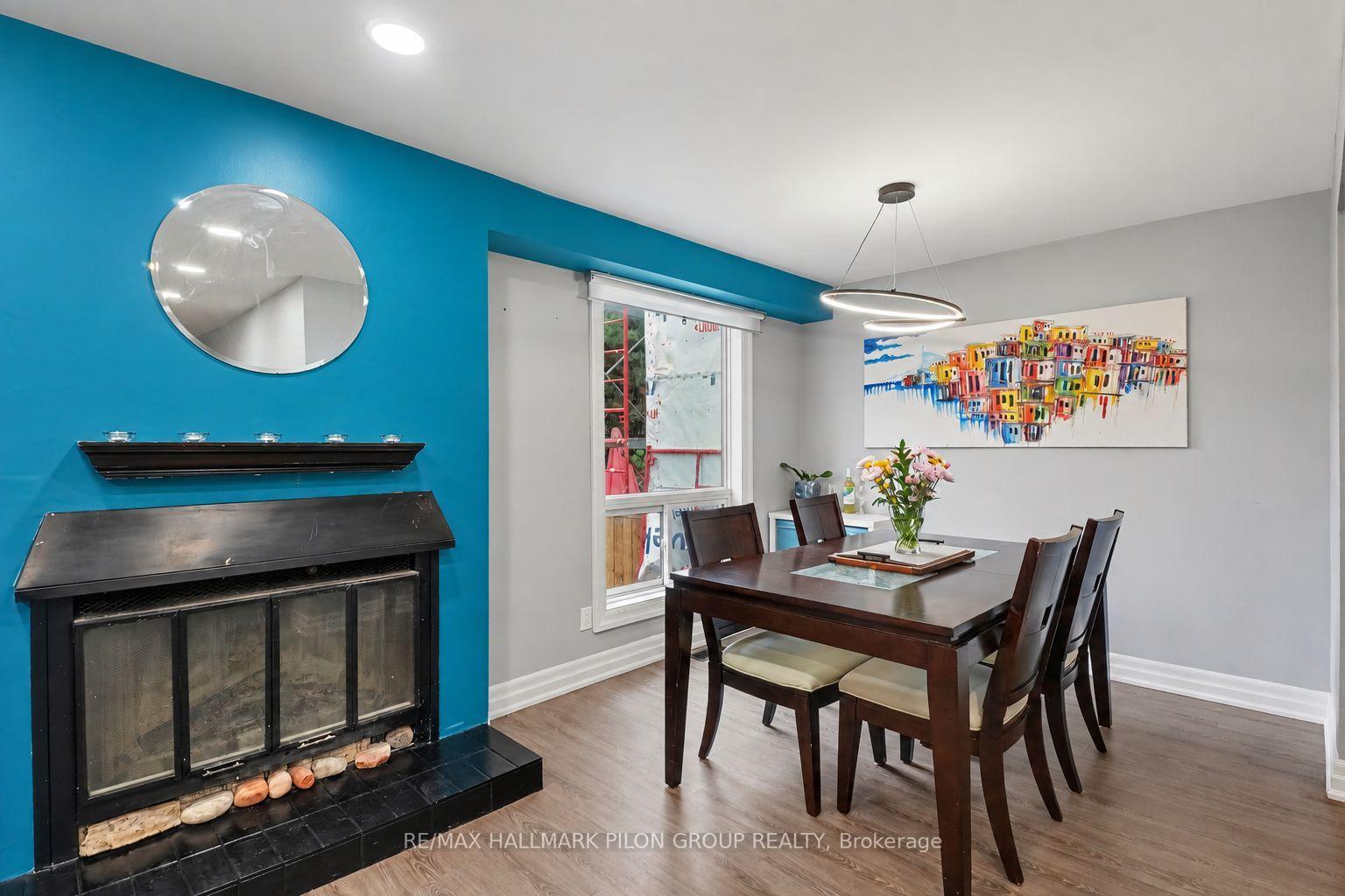 Photo 5 of Unit B, 106 Valley Stream Drive, Ottawa, Leslie Park — HOMEH