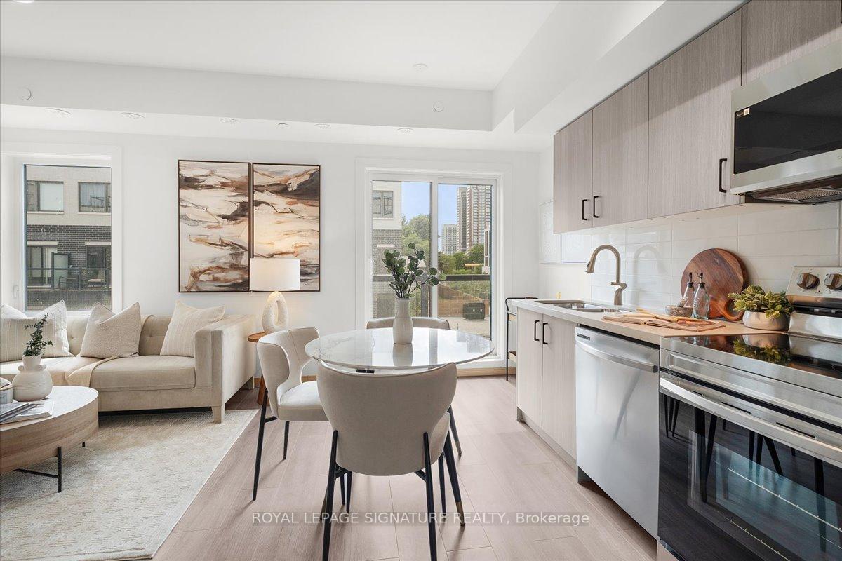 Photo 3 of Unit 306, 3427 Sheppard Avenue E, Scarborough, Tam O'Shanter-Sullivan — HOMEH