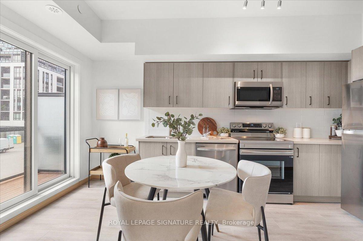 Photo 6 of Unit 306, 3427 Sheppard Avenue E, Scarborough, Tam O'Shanter-Sullivan — HOMEH