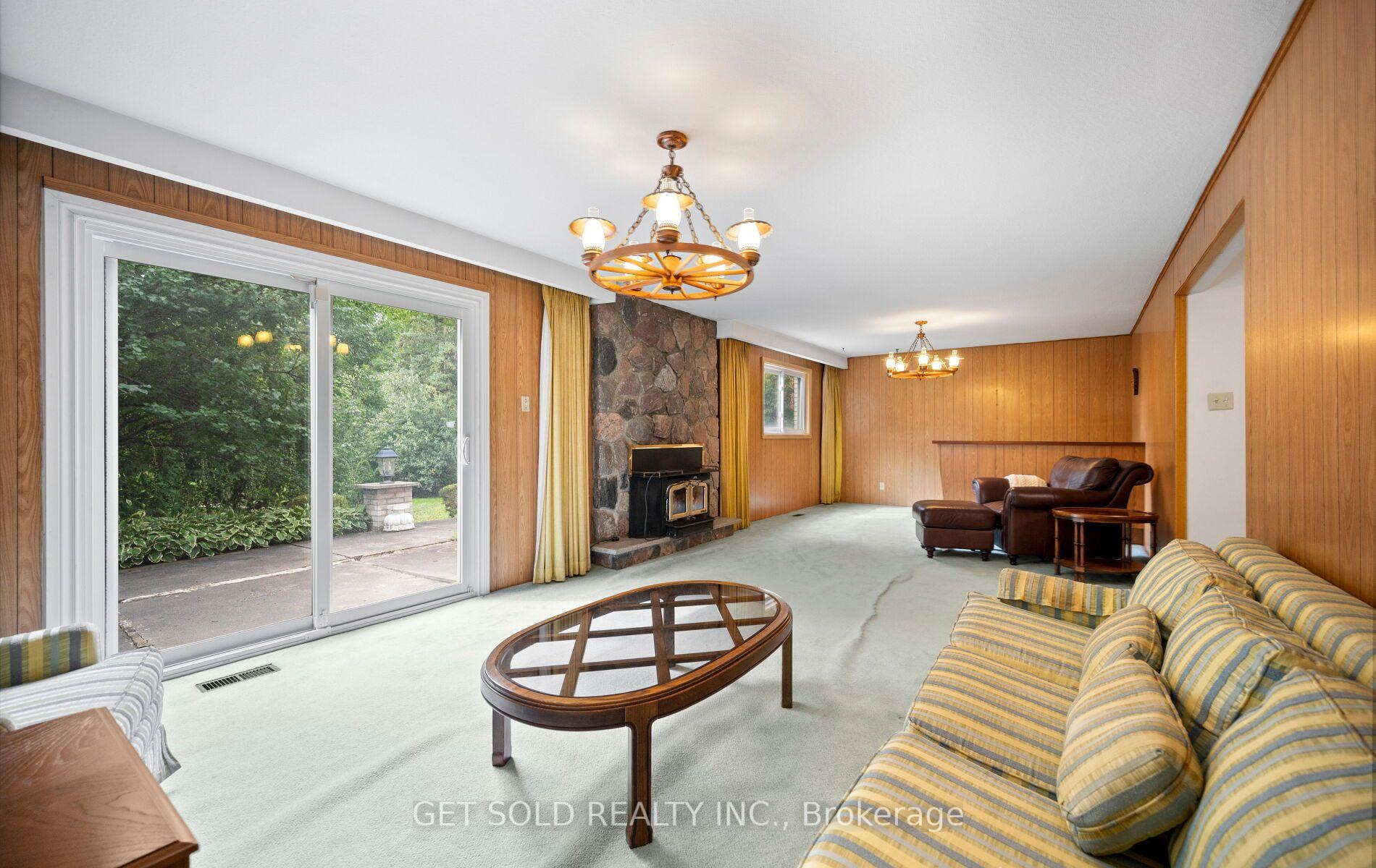 Photo 29 of 11 Parmalea Crescent, Etobicoke, Willowridge-Martingrove-Richview — HOMEH