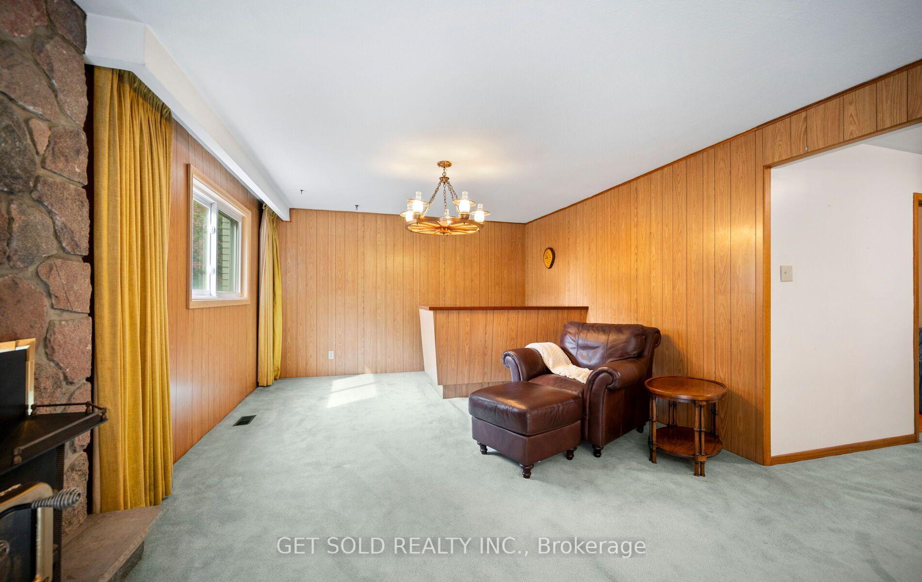 Photo 30 of 11 Parmalea Crescent, Etobicoke, Willowridge-Martingrove-Richview — HOMEH