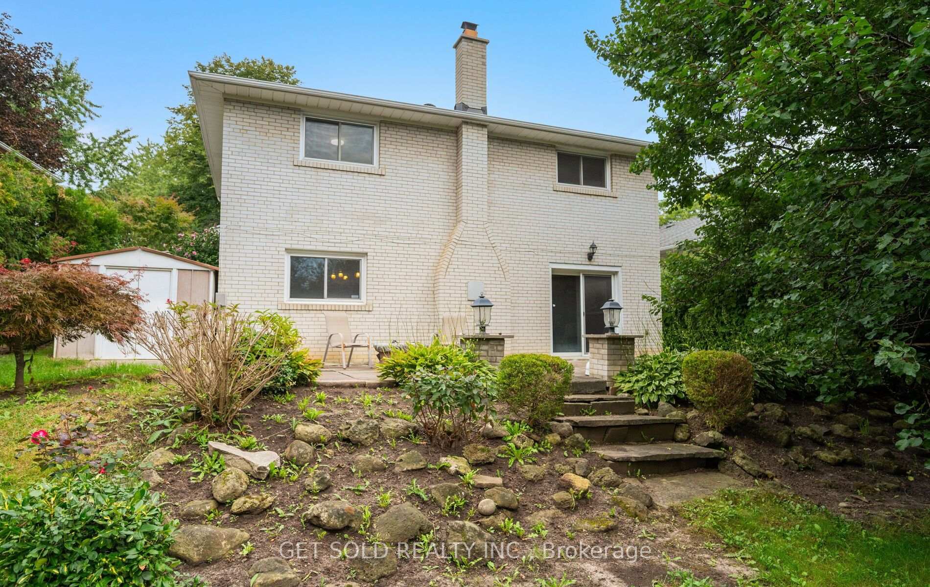 Photo 43 of 11 Parmalea Crescent, Etobicoke, Willowridge-Martingrove-Richview — HOMEH