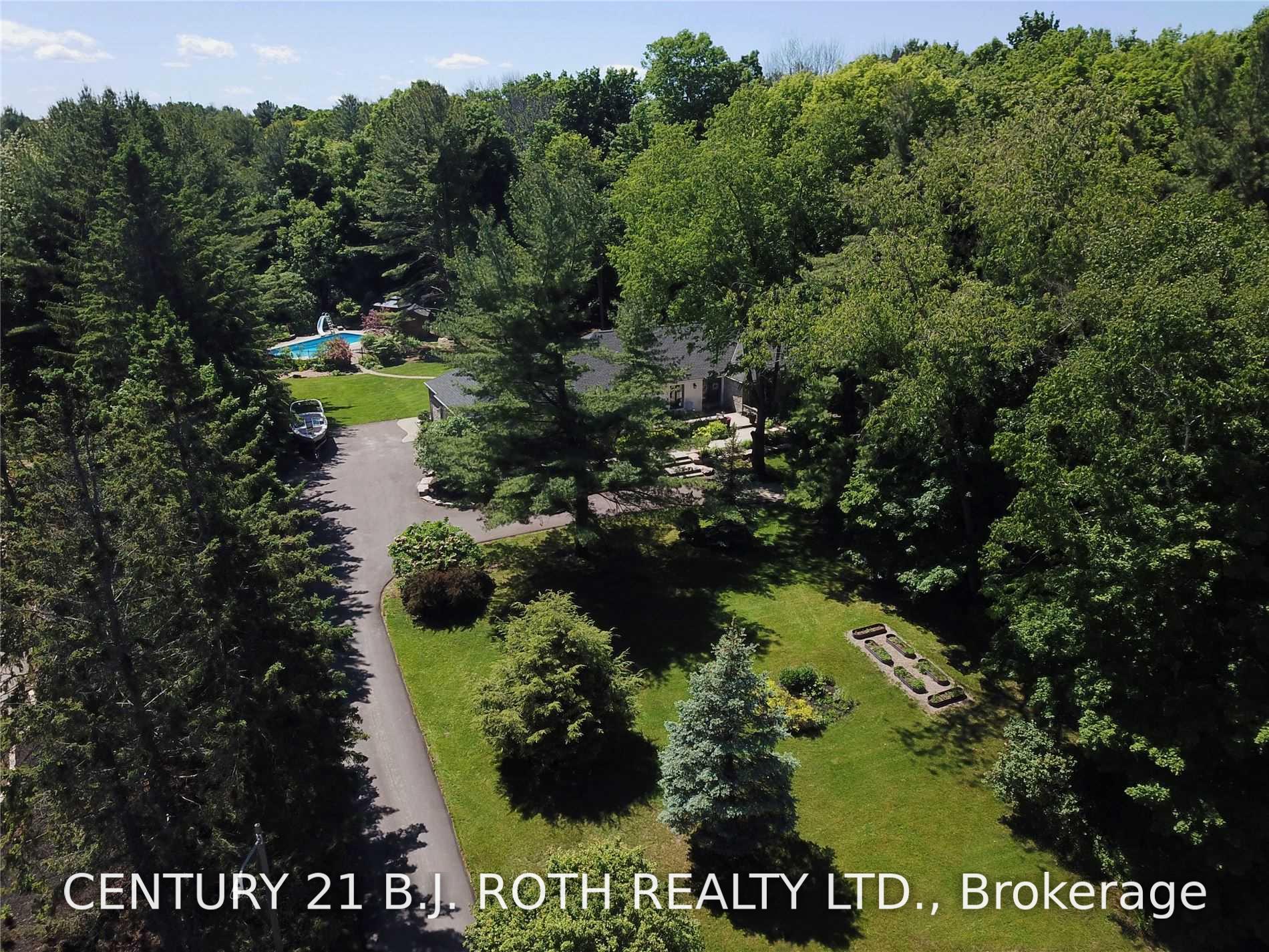 Photo 57 of 3274 Liah Lane, Innisfil, Rural Innisfil — HOMEH