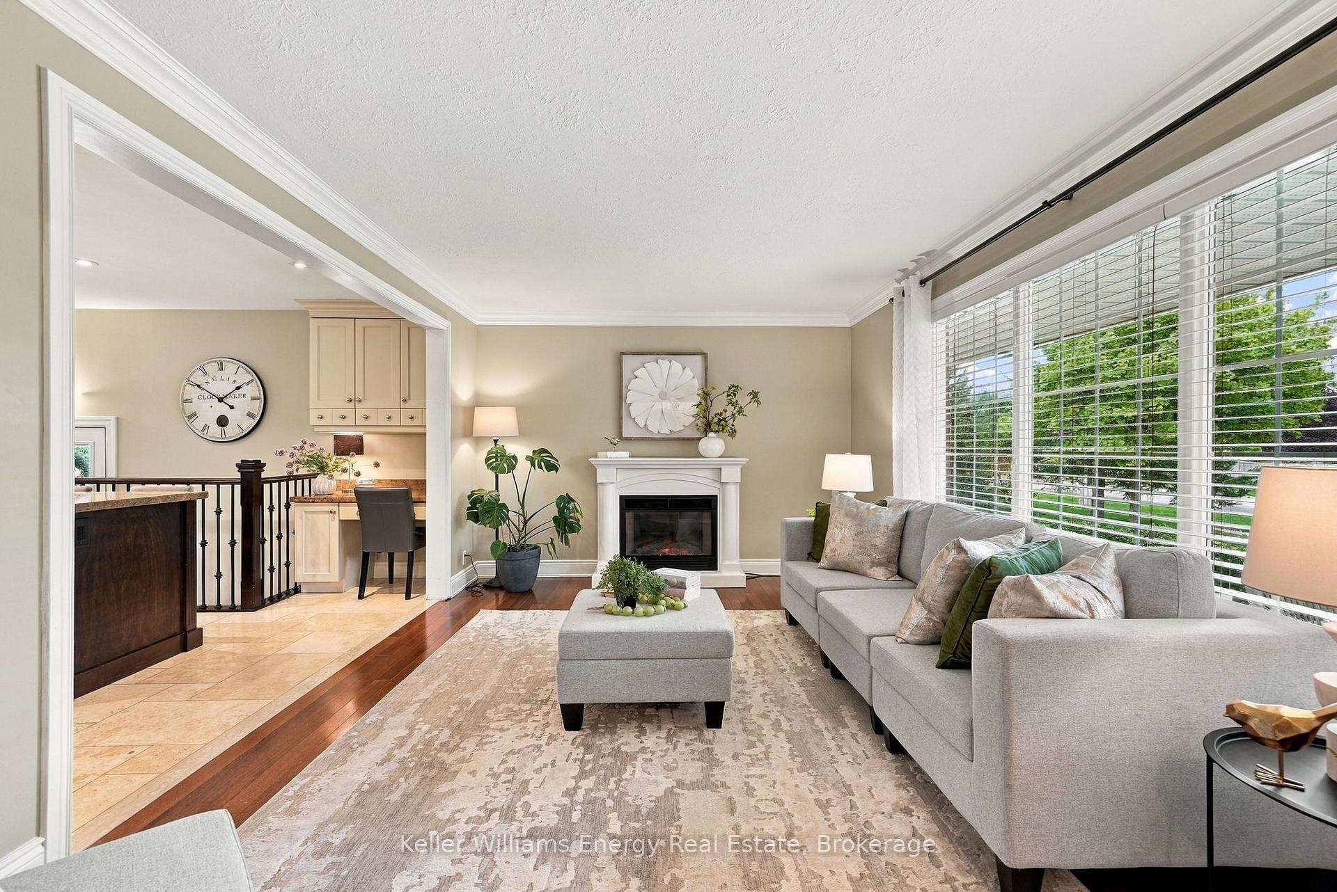Photo 11 of 440 Conlin Road E, Oshawa, Kedron — HOMEH