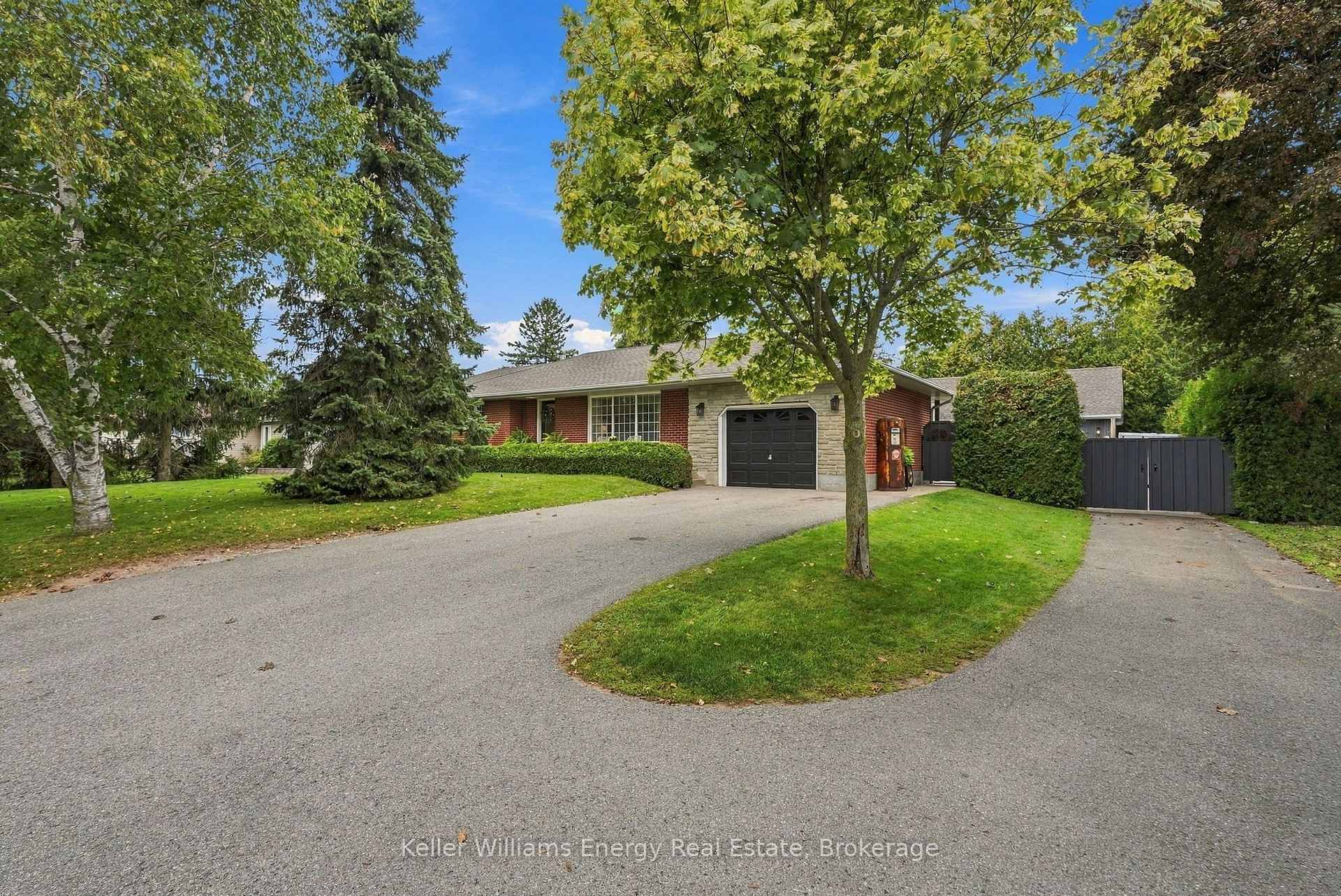 Photo 32 of 440 Conlin Road E, Oshawa, Kedron — HOMEH