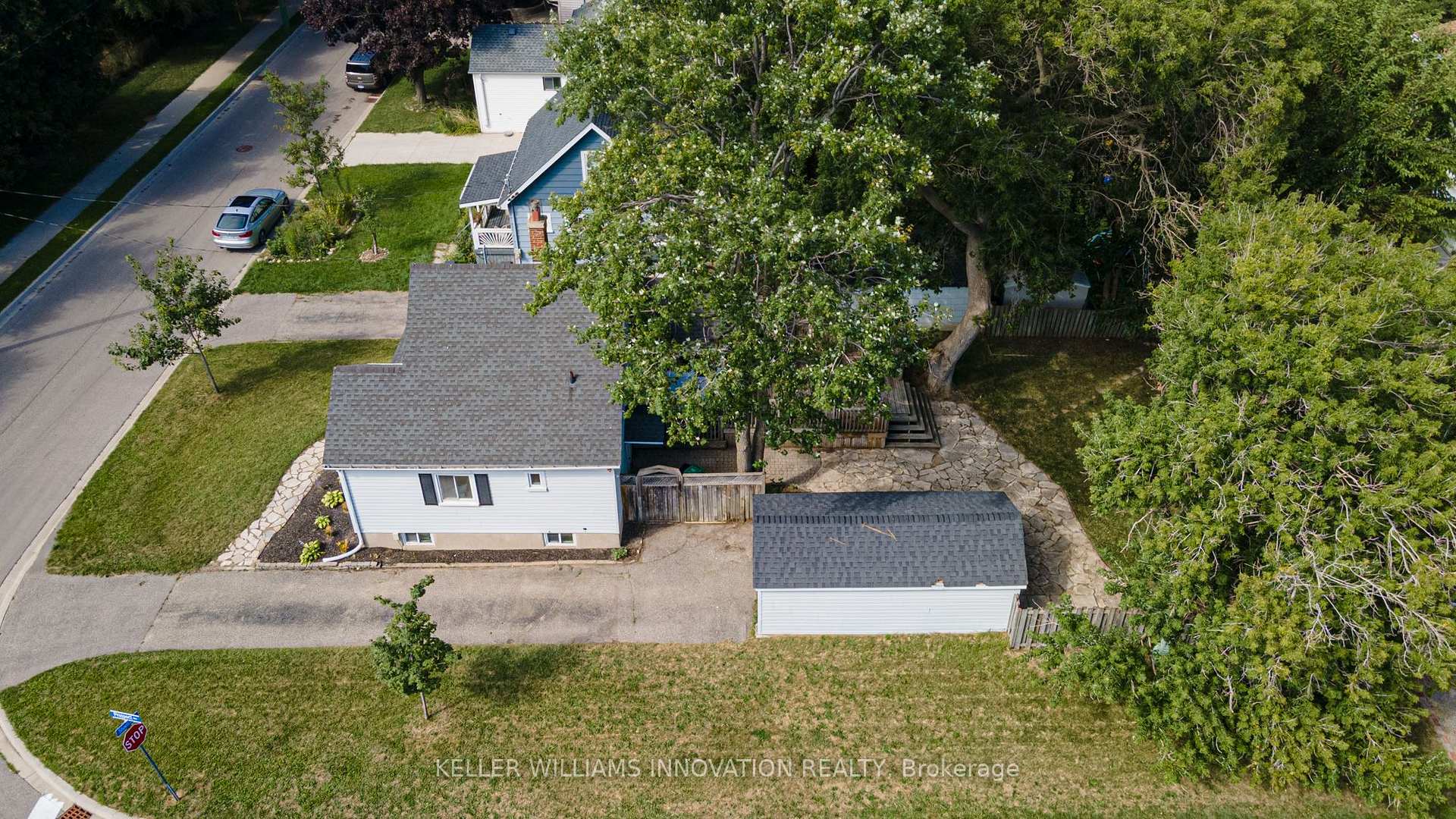 Photo 3 of 99 Shantz Lane, Kitchener, Eastwood — HOMEH