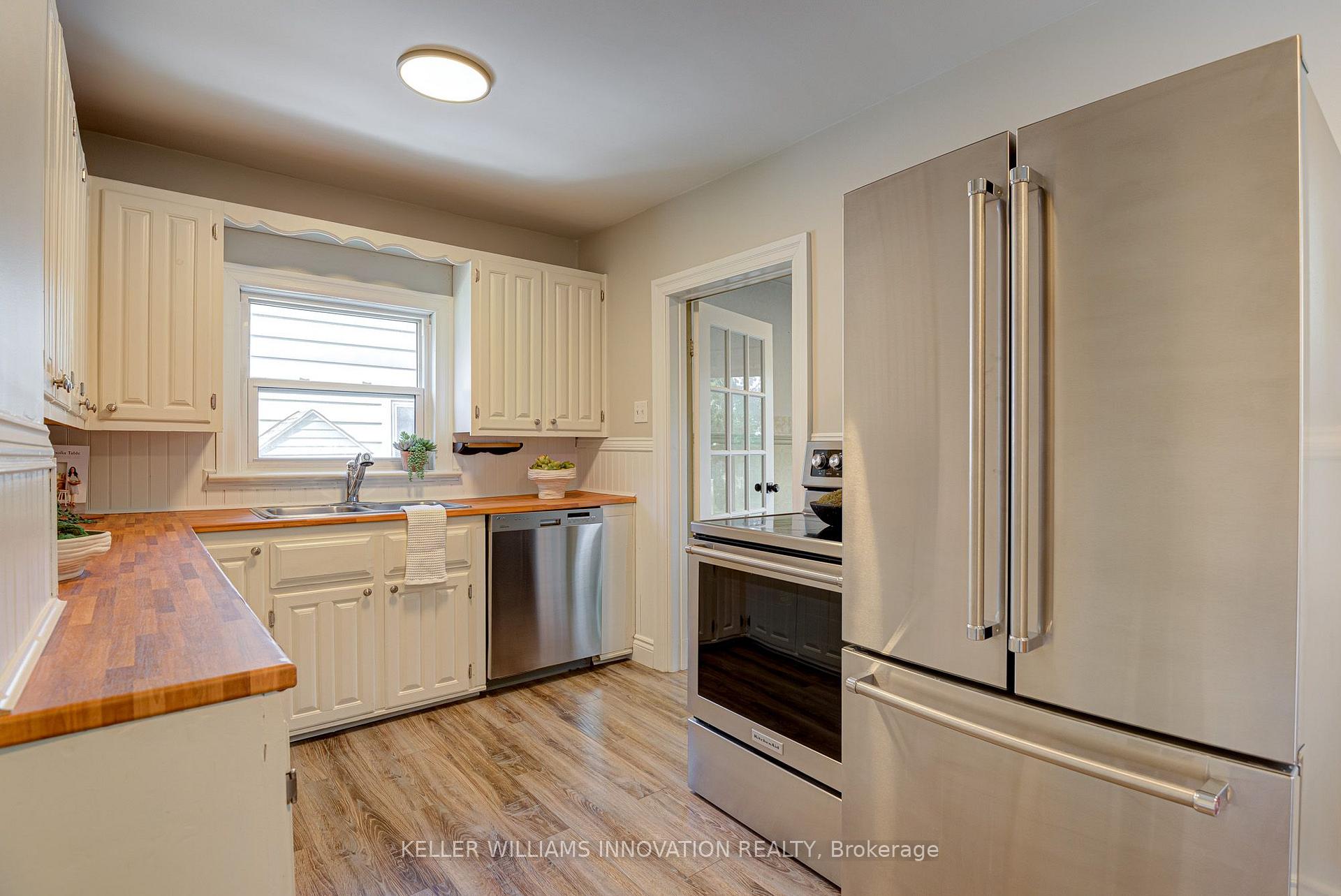 Photo 15 of 99 Shantz Lane, Kitchener, Eastwood — HOMEH