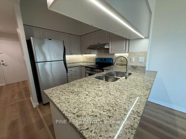 Photo 6 of Unit 1119, 230 Queens Quay, Toronto, Waterfront Communities — HOMEH