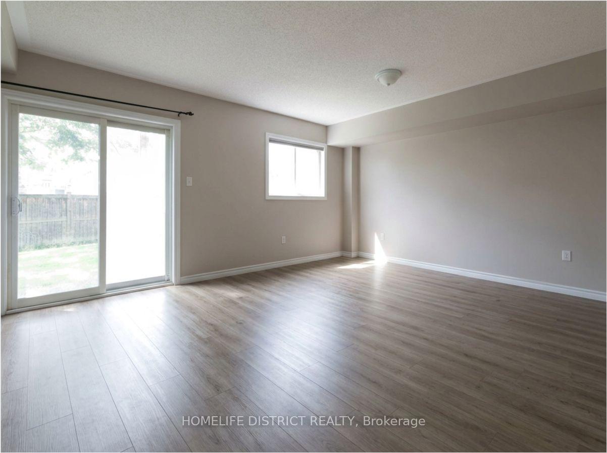 Photo 12 of 14 Katerson Lane, Clarington, Courtice — HOMEH
