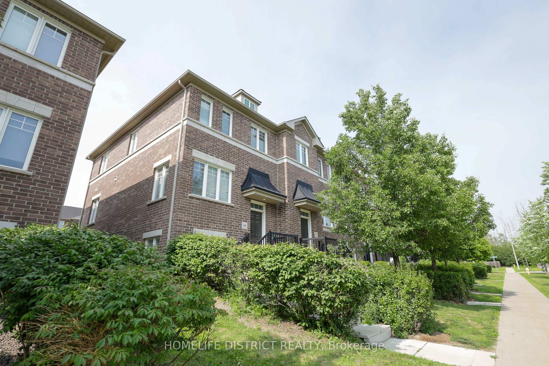 Photo 29 of 14 Katerson Lane, Clarington, Courtice — HOMEH
