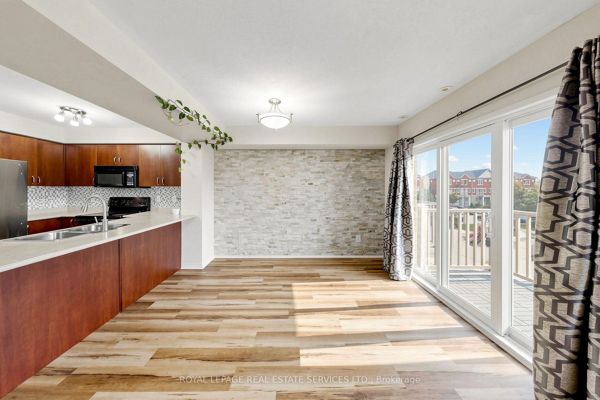 Photo 8 of Unit 49, 5050 Intrepid Drive, Mississauga, Churchill Meadows — HOMEH