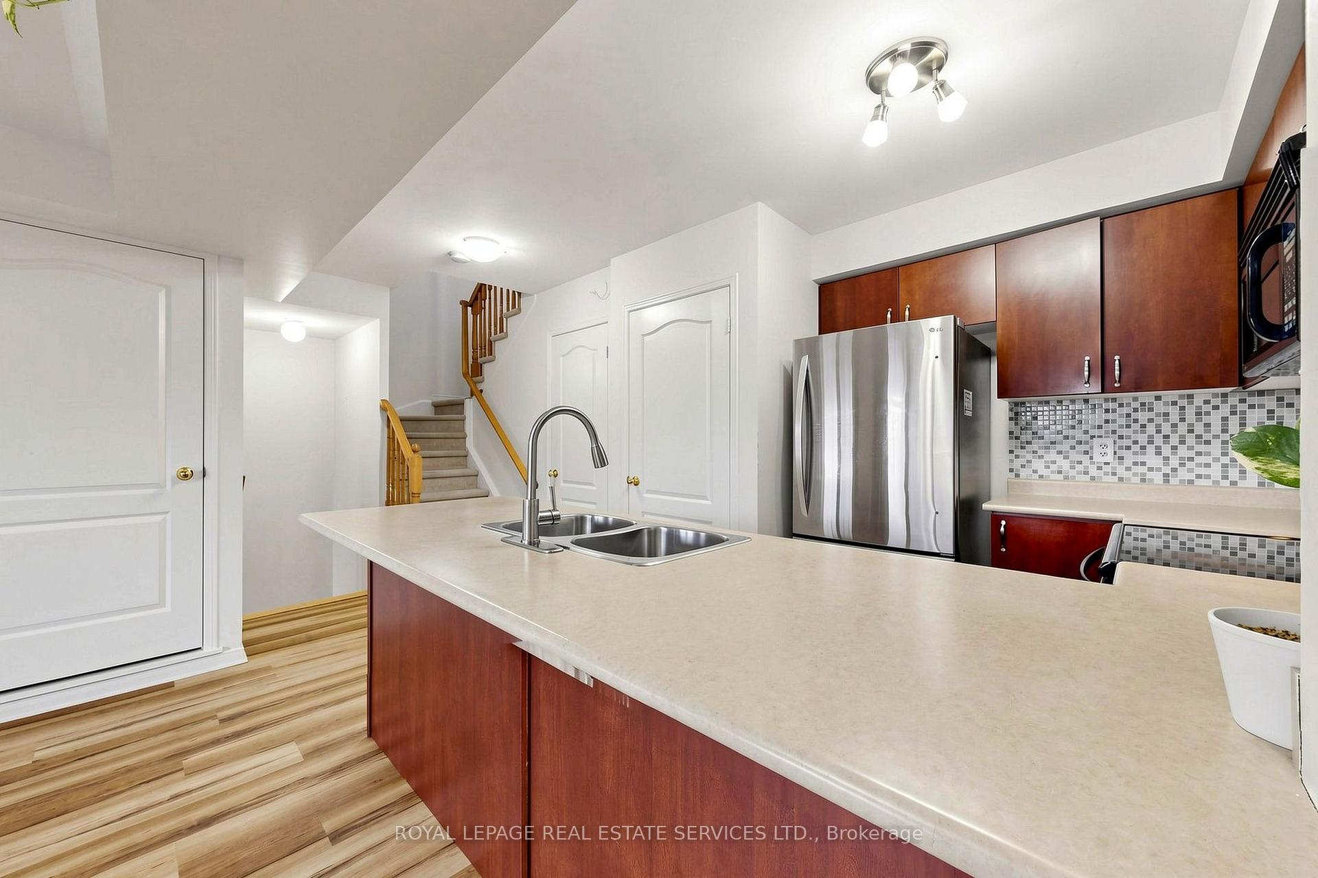 Photo 17 of Unit 49, 5050 Intrepid Drive, Mississauga, Churchill Meadows — HOMEH