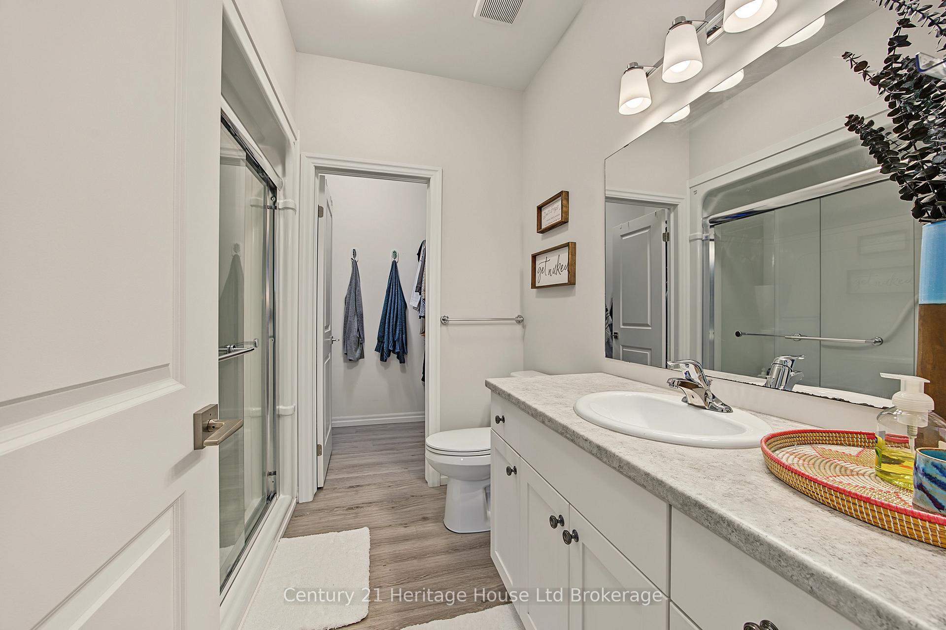 Photo 13 of 92 Dereham Drive, Tillsonburg — HOMEH