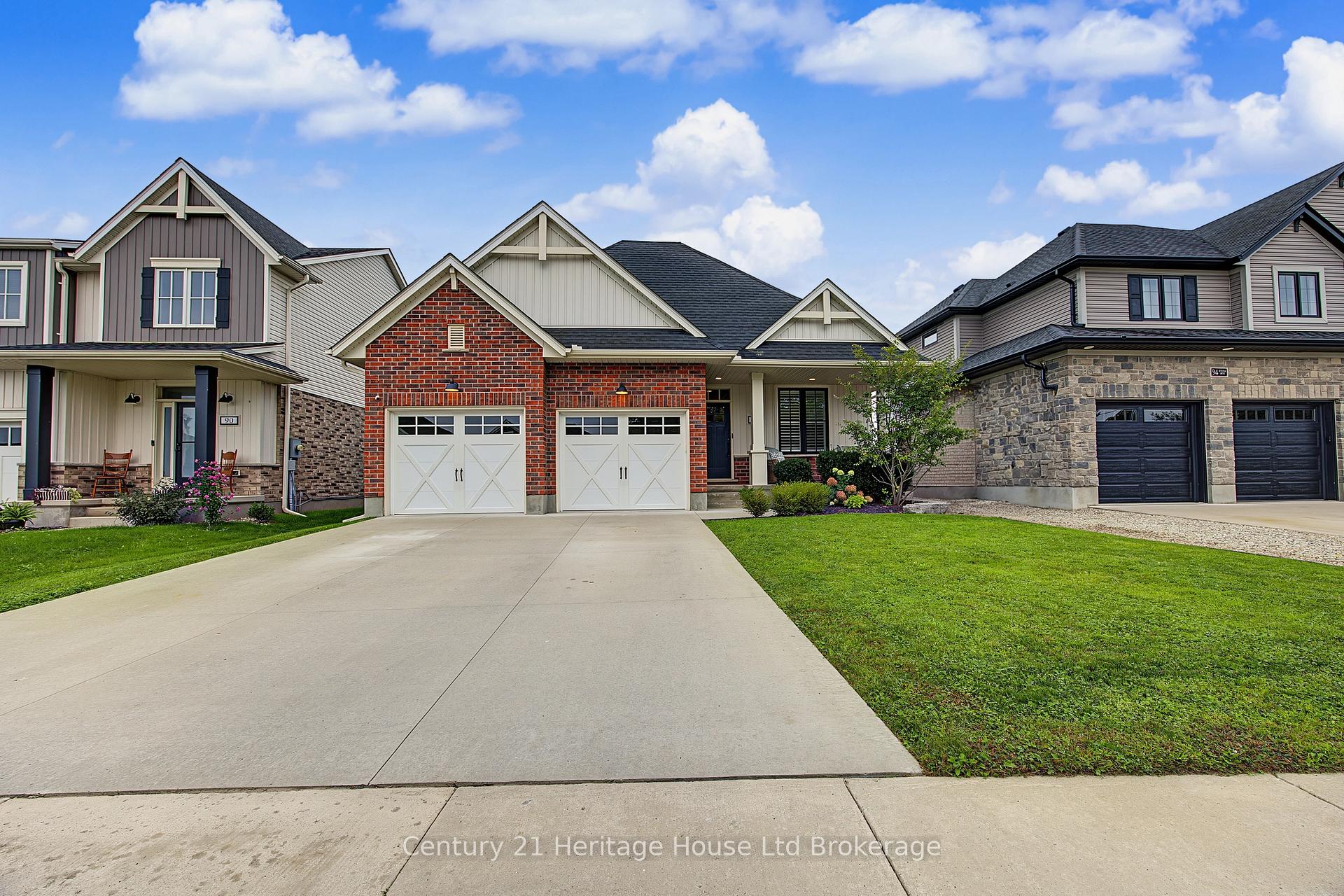 Photo 32 of 92 Dereham Drive, Tillsonburg — HOMEH