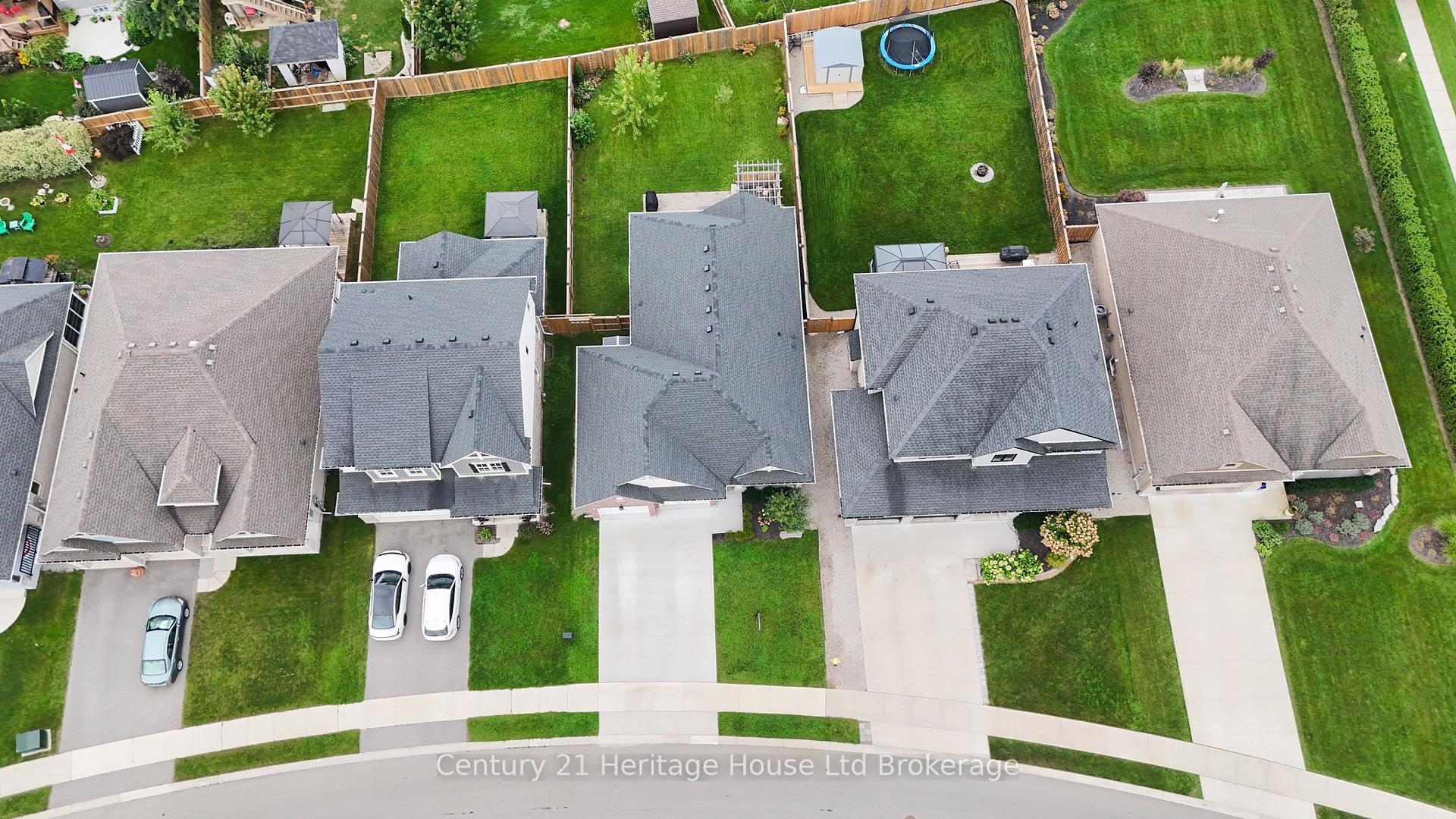 Photo 33 of 92 Dereham Drive, Tillsonburg — HOMEH