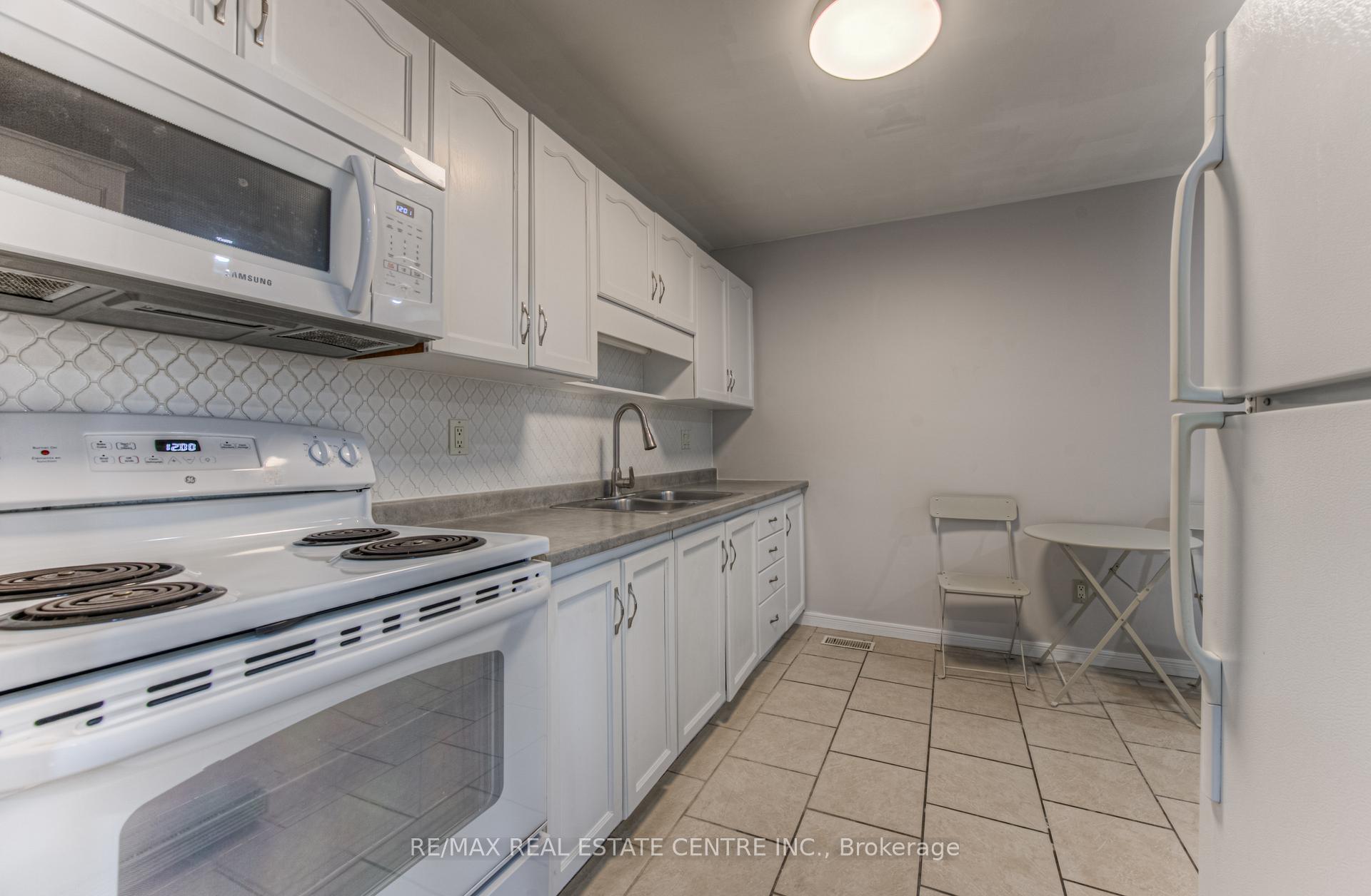 Photo 13 of 2A Paisley Heights, Cambridge, Greenway-Chaplin — HOMEH