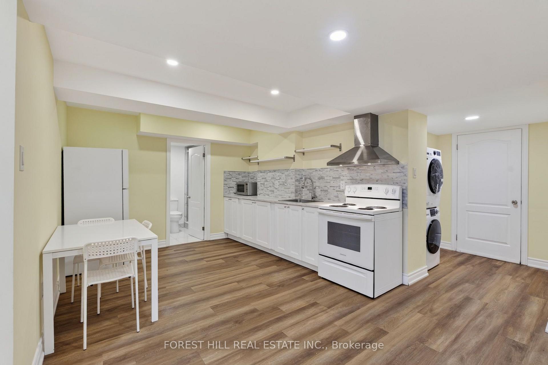 Photo 7 of Unit Basement, 22 Rockwood Crescent, Vaughan, Beverley Glen — HOMEH