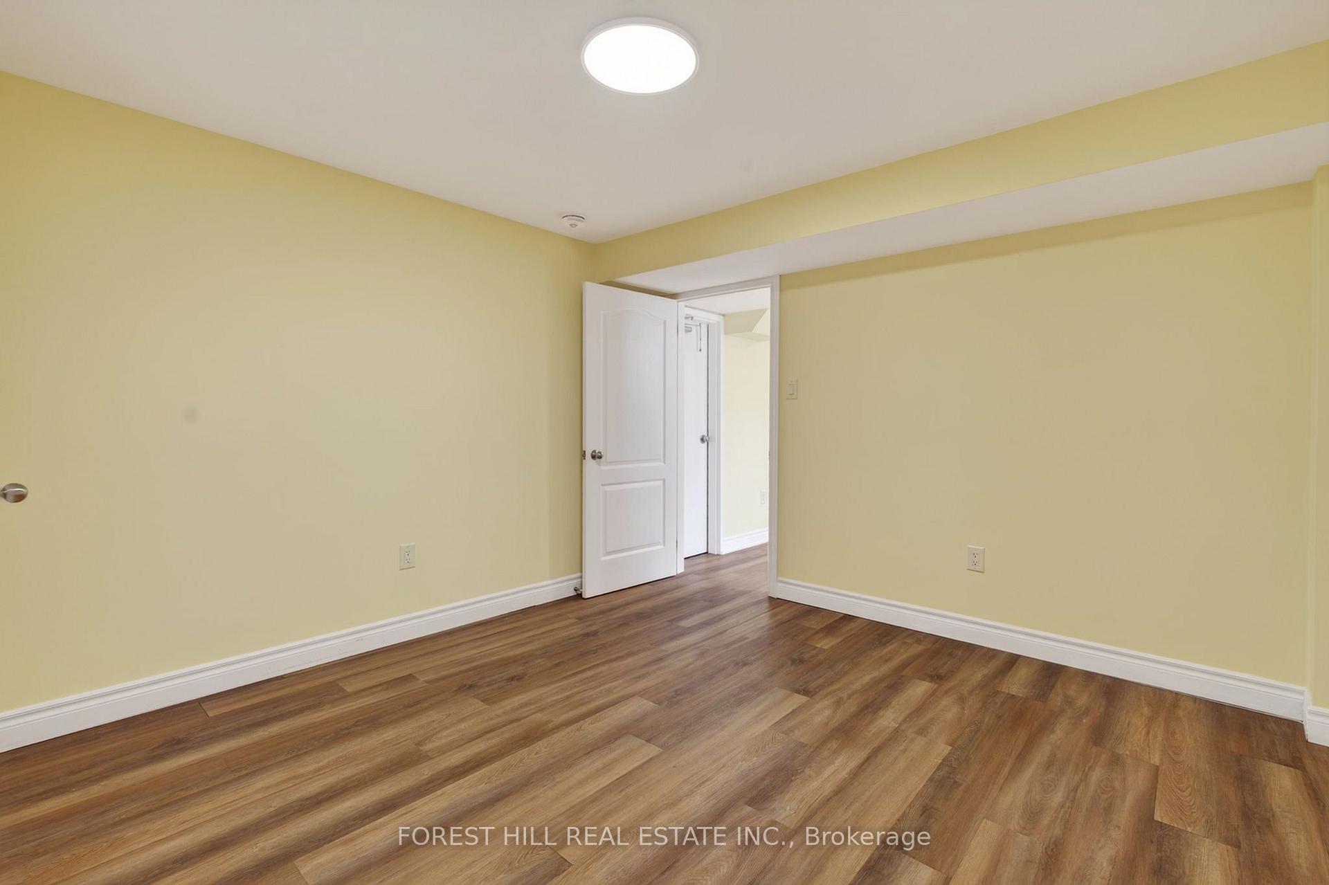 Photo 9 of Unit Basement, 22 Rockwood Crescent, Vaughan, Beverley Glen — HOMEH