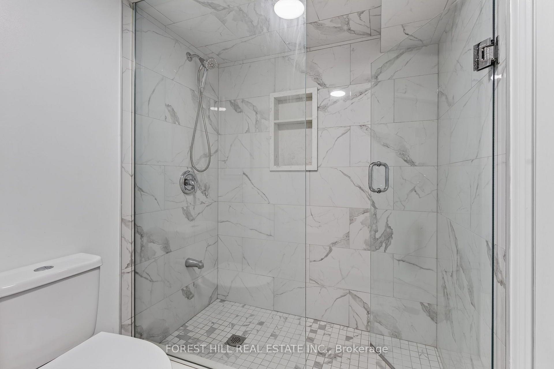 Photo 12 of Unit Basement, 22 Rockwood Crescent, Vaughan, Beverley Glen — HOMEH