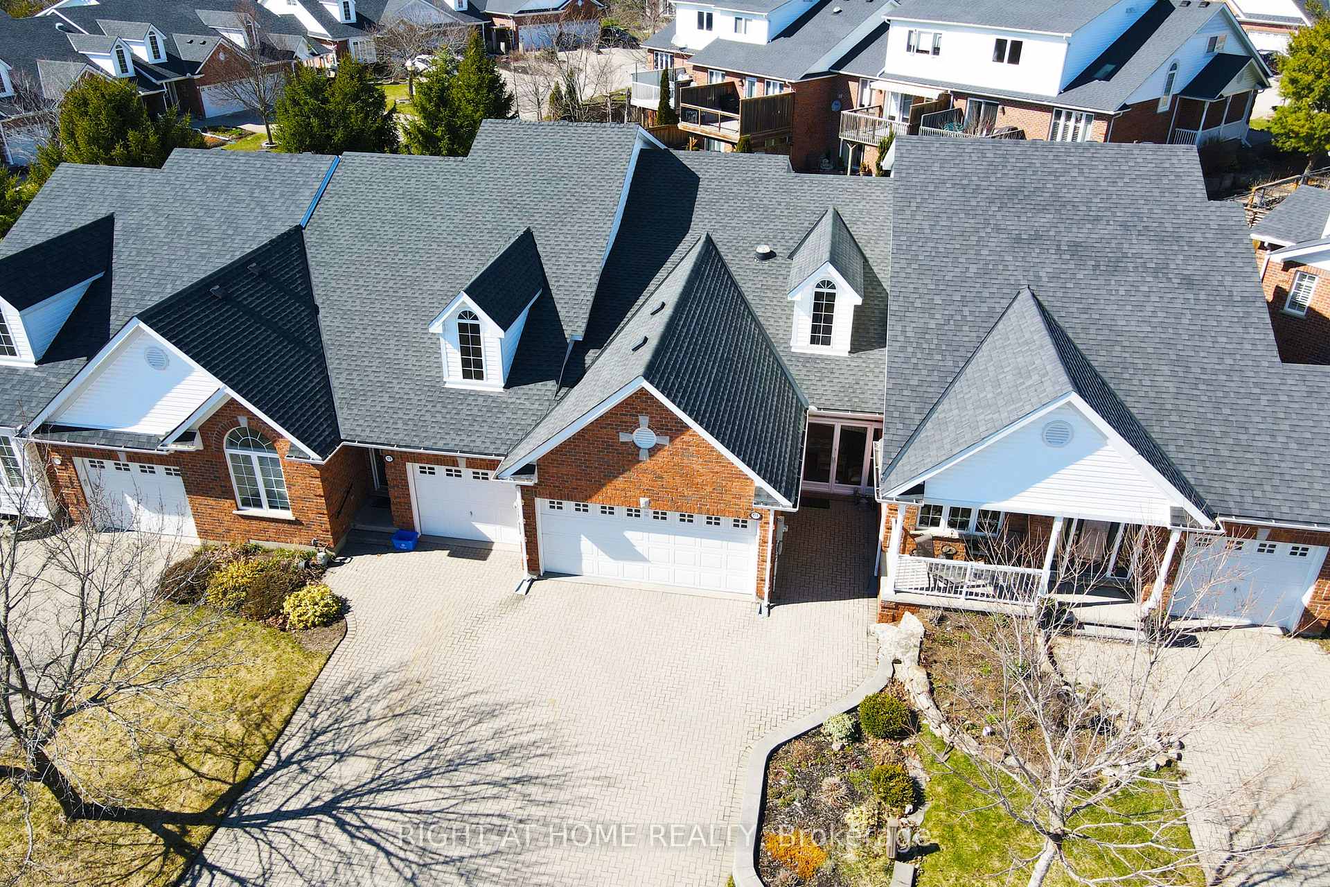 Photo 1 of 174 Riverwalk Place, Guelph/Eramosa, Rockwood — HOMEH