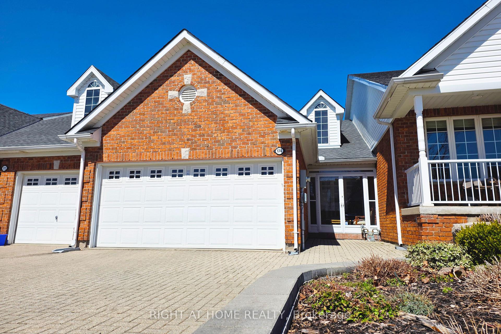 Photo 2 of 174 Riverwalk Place, Guelph/Eramosa, Rockwood — HOMEH